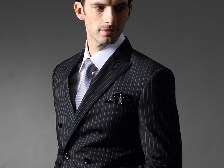 高級西服定制不可忽視的細節