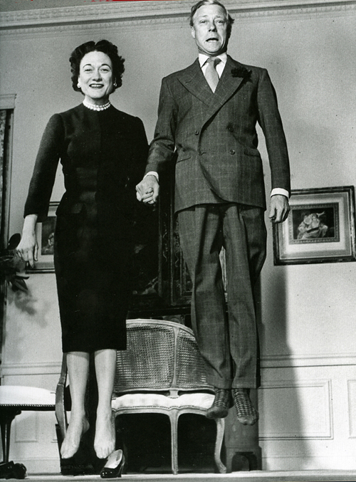 薩維諾雙排扣西裝，&ldquo;情圣&rdquo;專屬